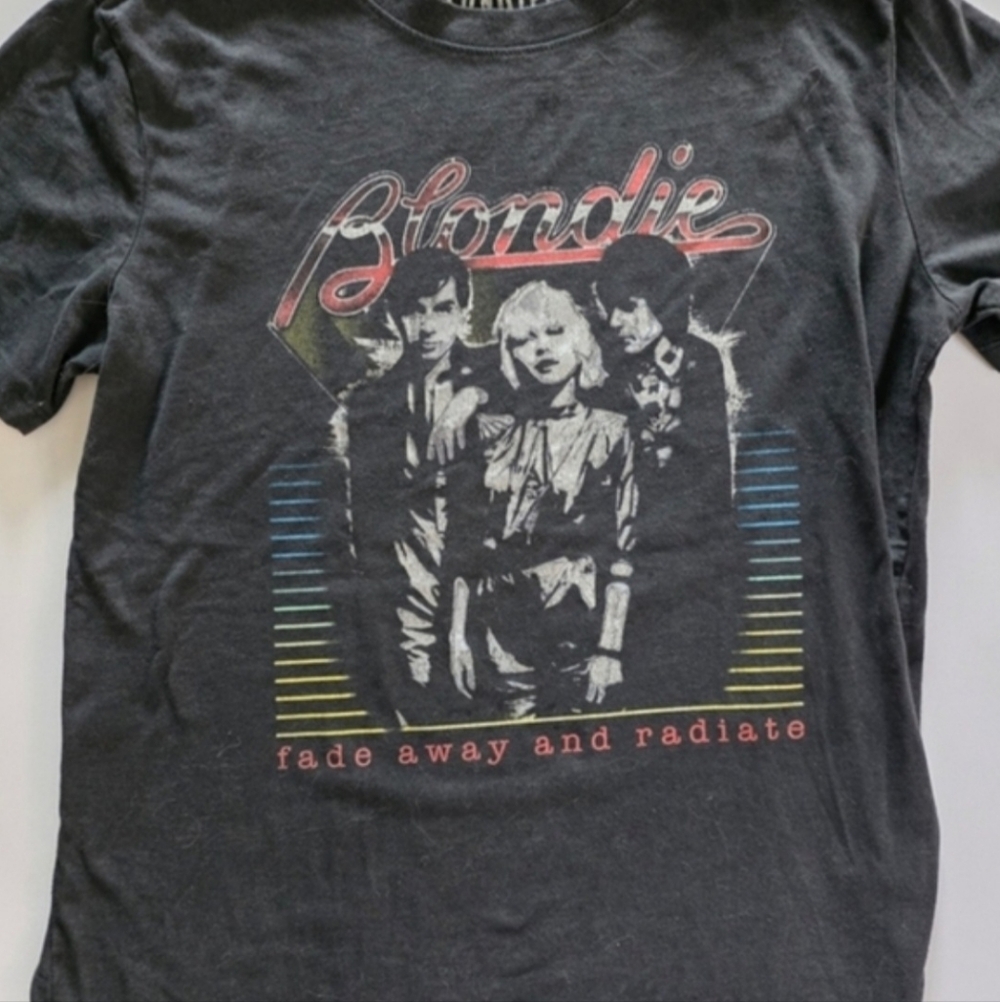 Blondie “Fade Away and Radiate” Graphic Band Tee Small Black Vintage Style